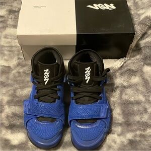 Jordan Zion 2 Sneakers size 6